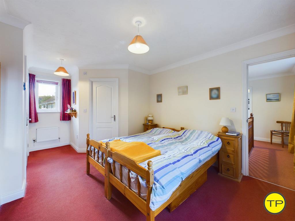Main bedroom