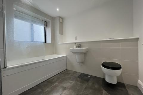 1 bedroom apartment to rent, Elliott Road, Bromley, Kent, BR2
