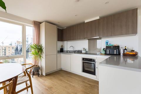 1 bedroom flat for sale, 2 Bramble Path, London E3