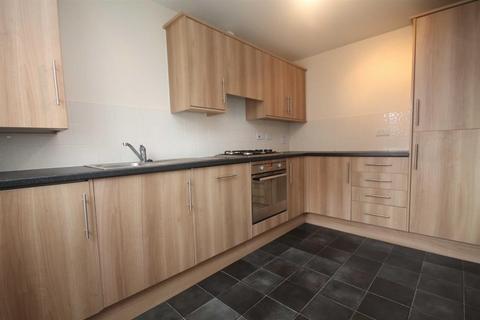 2 bedroom end of terrace house to rent, Church Square, Brandon, Durham