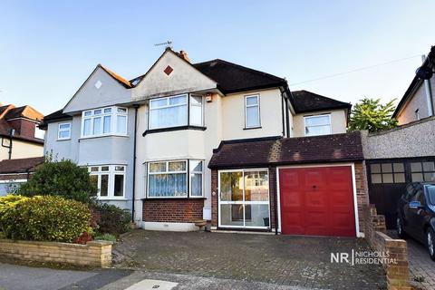 3 bedroom semi-detached house for sale, Selwood Road, Chessington, Surrey. KT9