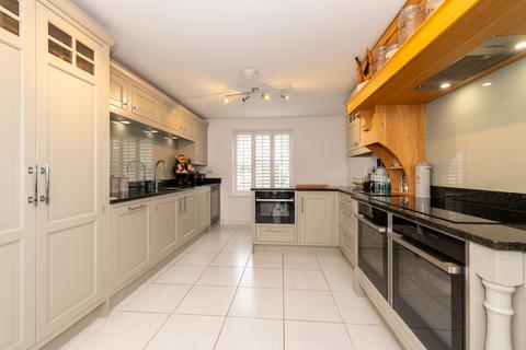 4 bedroom detached house for sale, Lower Broadheath, Worcester, Worcestershire