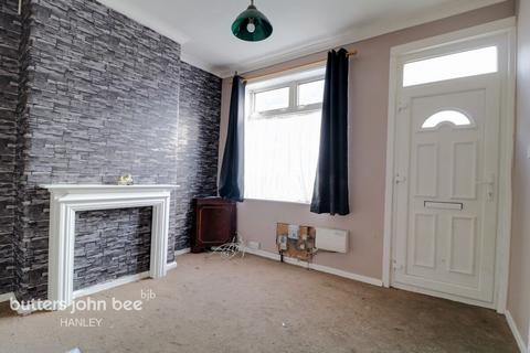 3 bedroom end of terrace house for sale, Caulton Street, Stoke-On-Trent ST6 4ER