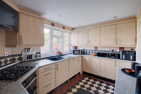 5 bedroom semi-detached house for sale, Streetsbrook Road, Solihull B90