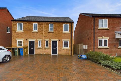 2 bedroom semi-detached house for sale, 35 Berriman Drive, Driffield, YO25 5DX