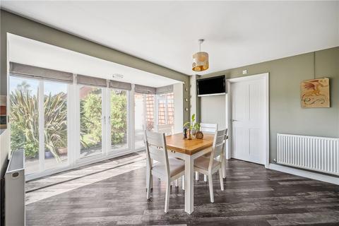3 Chestnut Drive, Knaresborough, HG5 0UF