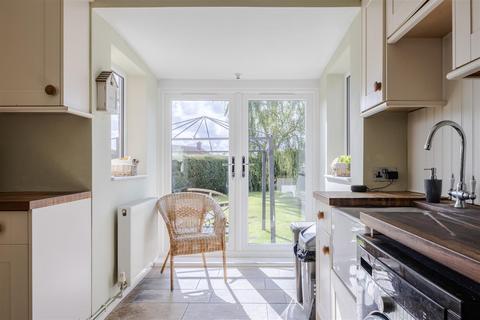 98 Brigg Road, Messingham, Scunthorpe, DN17 3RB