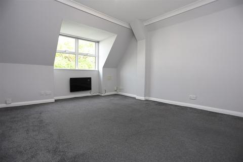 2 bedroom flat to rent, Ditchling Road, Brighton