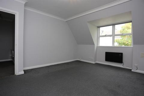 2 bedroom flat to rent, Ditchling Road, Brighton