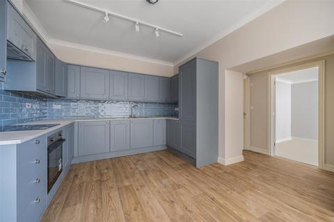 1 bedroom apartment for sale, 5 Woodfield House, Chichester