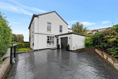 4 bedroom semi-detached house for sale, Walton Road, Stockton Heath, Warrington