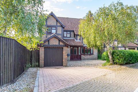 4 bedroom detached house for sale, Elmgate Drive, Bournemouth BH7