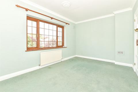 4 bedroom terraced house for sale, The Tideway, Rochester, Kent