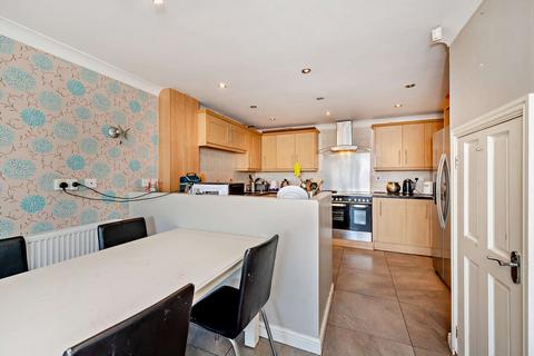 4 bedroom end of terrace house for sale, Austin Crescent, Plymouth, PL6