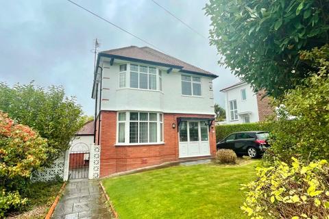 3 bedroom detached house for sale, Bryn Avenue, Old Colwyn, Colwyn Bay