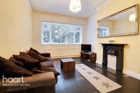 1 bedroom flat for sale, St Vincents Road, Westcliff-On-Sea