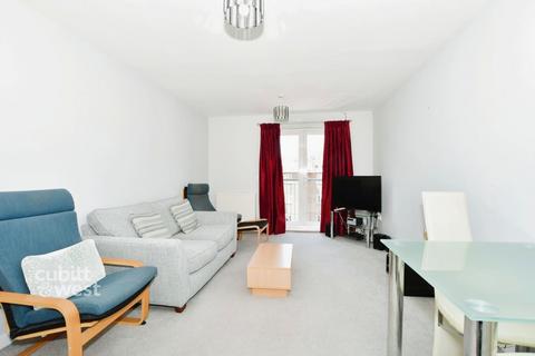 2 bedroom apartment to rent, Lion Terrace Portsmouth PO1