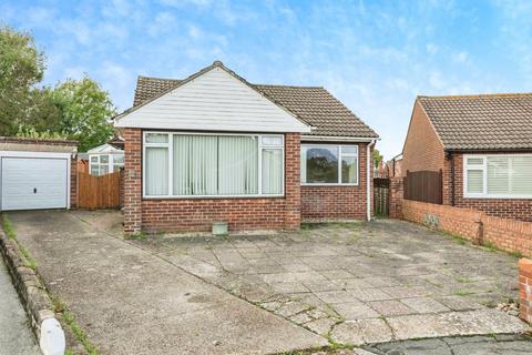 2 bedroom detached bungalow for sale, Shenley Close, Fareham PO15