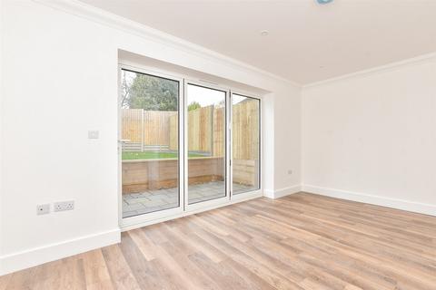 3 bedroom semi-detached house for sale, Croham Valley Road, South Croydon, Surrey