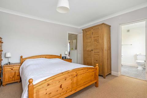 35 Carlyle Avenue, Bromley, BR1 2RB