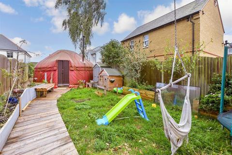 3 bedroom terraced house for sale, Church Street, Broadstairs, Kent