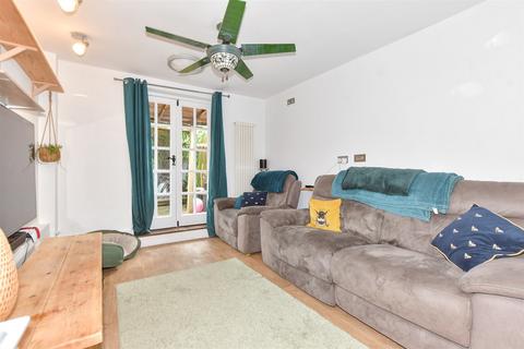 3 bedroom terraced house for sale, Church Street, Broadstairs, Kent