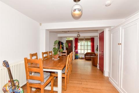 3 bedroom terraced house for sale, Church Street, Broadstairs, Kent