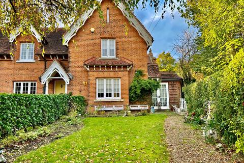 undefined, Little Common, Stanmore HA7