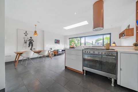 33 Polsted Road, London, SE6 4YH