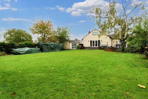 4 bedroom detached bungalow for sale, Nailcote Avenue, Coventry CV4