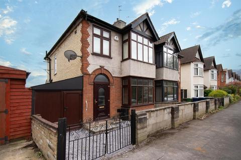 3 bedroom semi-detached house to rent, St. Andrews Road, Cambridge CB4