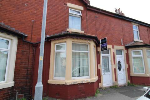 2 bedroom terraced house for sale, Addison Road, Fleetwood, Lancashire, FY7 6UH