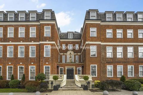 3 bedroom flat for sale, Marion Gardens, Bromley