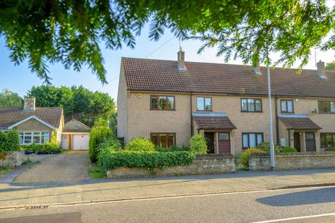 3 bedroom semi-detached house for sale, Peterborough PE3