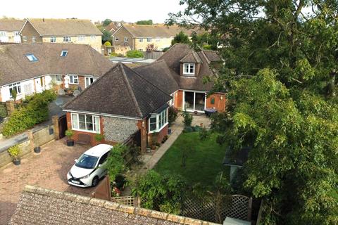 3 bedroom detached house for sale, Decoy Drive, Eastbourne, BN22 9PP