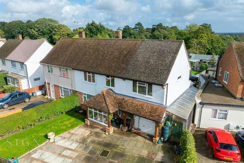 4 bedroom semi-detached house for sale, Summerhouse Way, Abbots Langley