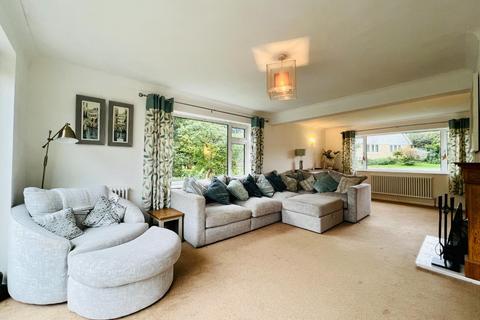 2 Barnfield, St Michaels, Tenterden, TN30 6NH