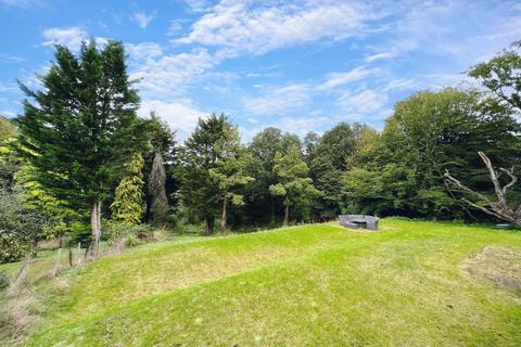 2 Barnfield, St Michaels, Tenterden, TN30 6NH