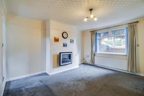 2 bedroom terraced house for sale, Warren Avenue, Wakefield WF2