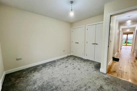 7c Adamstiles, Barrowby, Grantham, NG32 1TG
