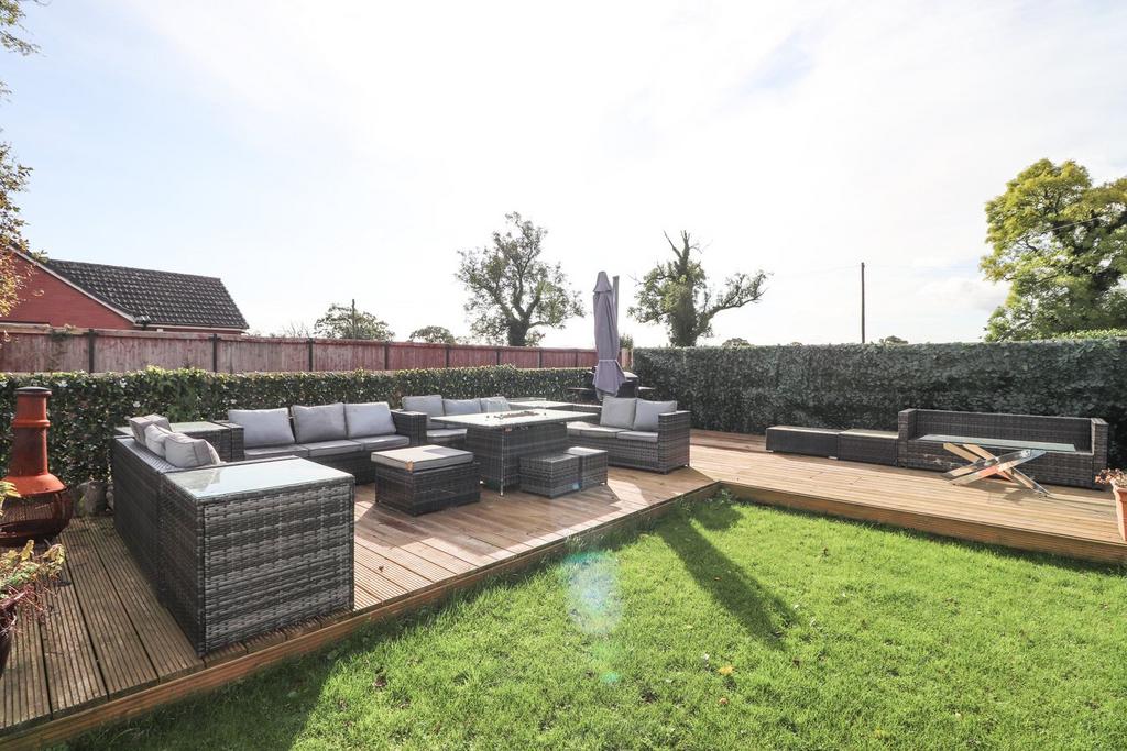 Rear garden