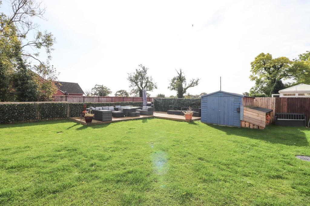 Rear garden