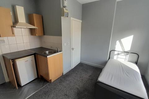 Studio to rent, Doncaster, South Yorkshire, DN2