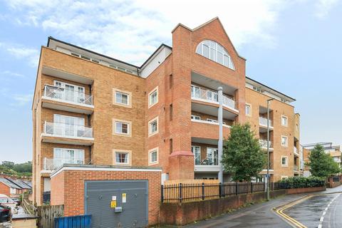 2 bedroom penthouse for sale, Flambard Way, Godalming, GU7