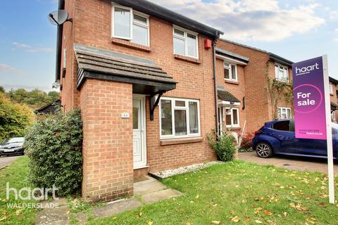 1 bedroom end of terrace house for sale, Brenzett Close, Chatham