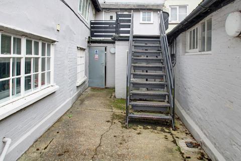 1 bedroom apartment to rent, Friars Street, Sudbury CO10