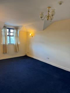 Studio to rent, Ruislip HA4