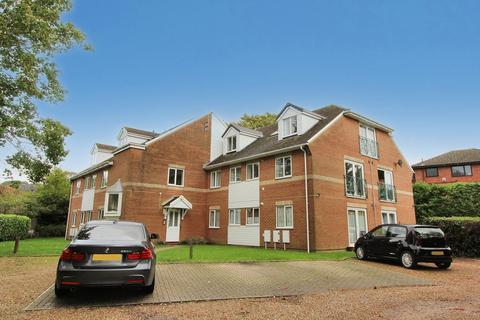 2 bedroom apartment to rent, Danecourt Road, Ashley Cross, Poole