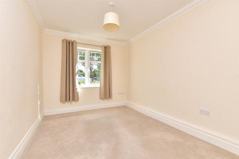 1 bedroom ground floor flat for sale, Reigate Hill, Reigate, Surrey