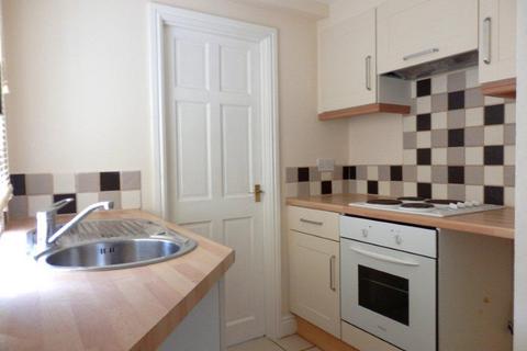 1 bedroom flat to rent, Church Road, Stockingford, CV10 8LB